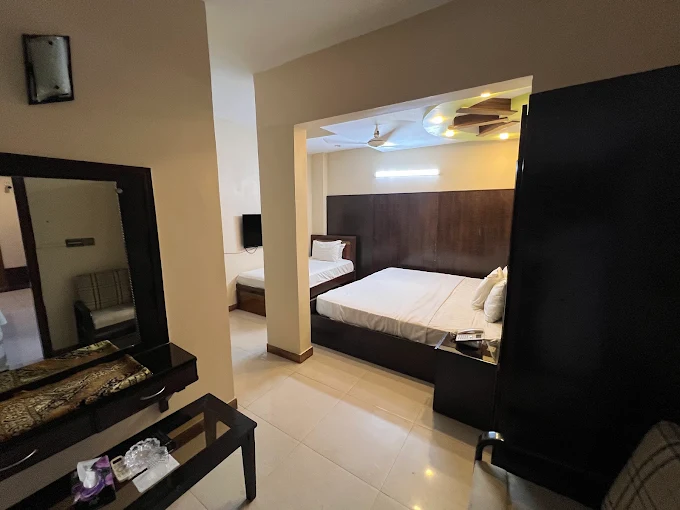 ROOM WITH TWO BEDROOM by HOTEL REGION
